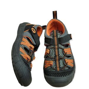 Orageous water shoes 11